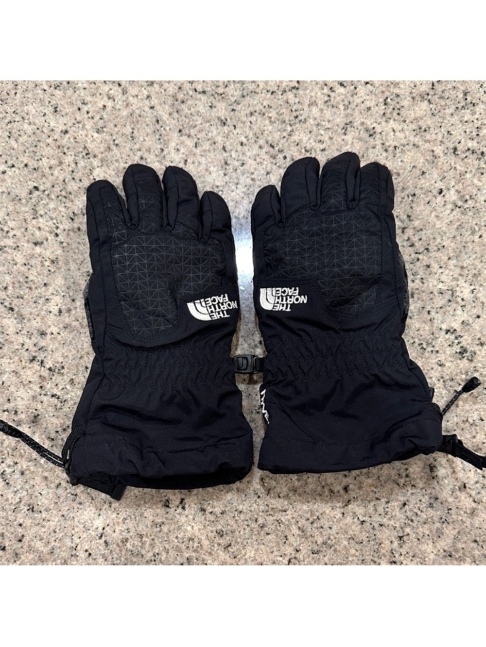 The North Face Montana Ski Gloves (boys)